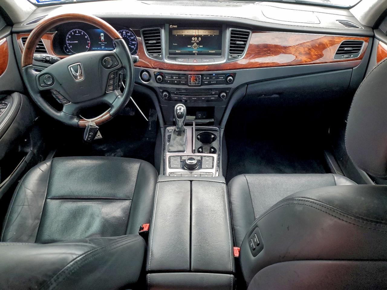 2016 HYUNDAI Equus