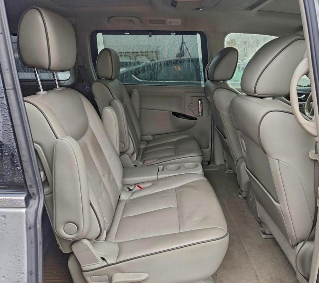 2013 NISSAN Quest