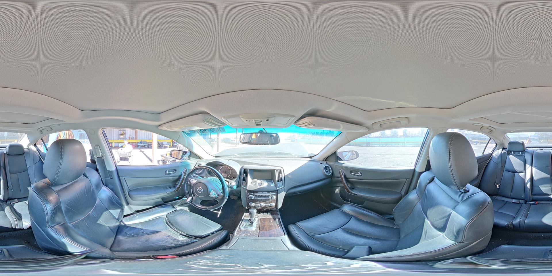 2011 NISSAN Maxima