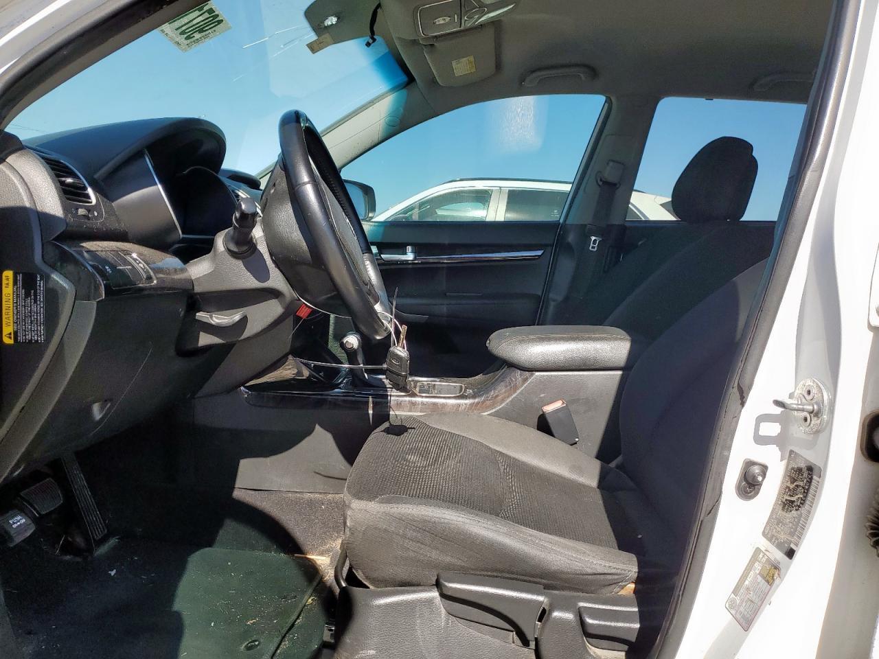 2014 KIA SORENTO