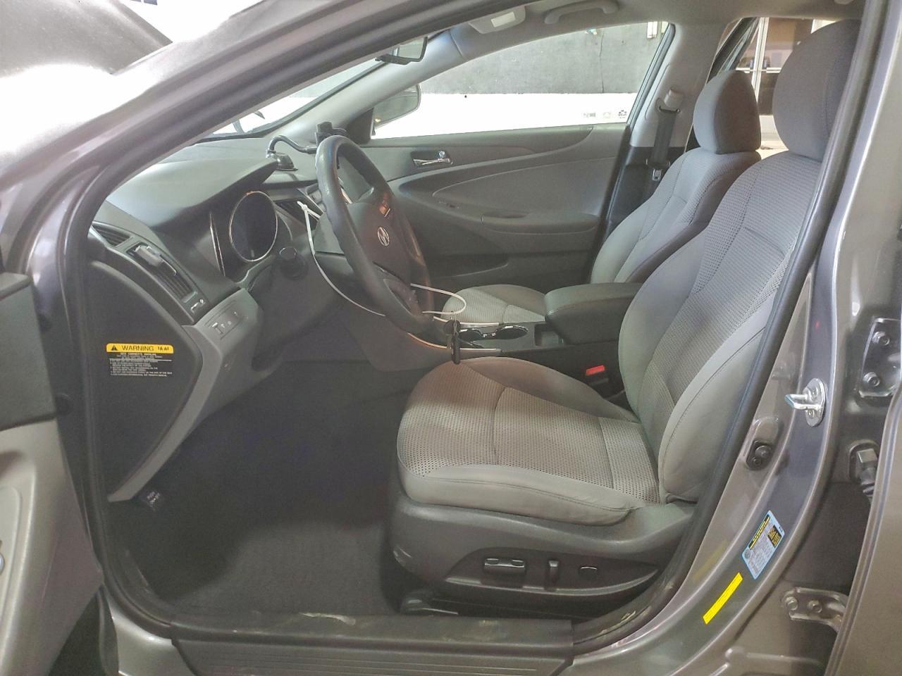 2012 HYUNDAI SONATA