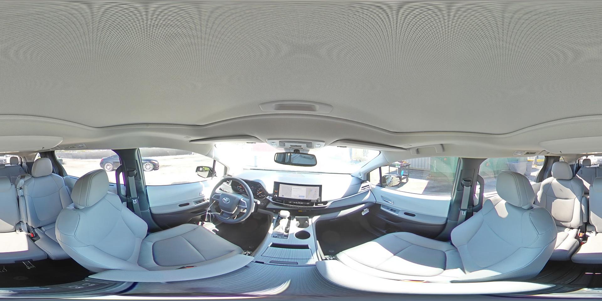 2025 TOYOTA SIENNA