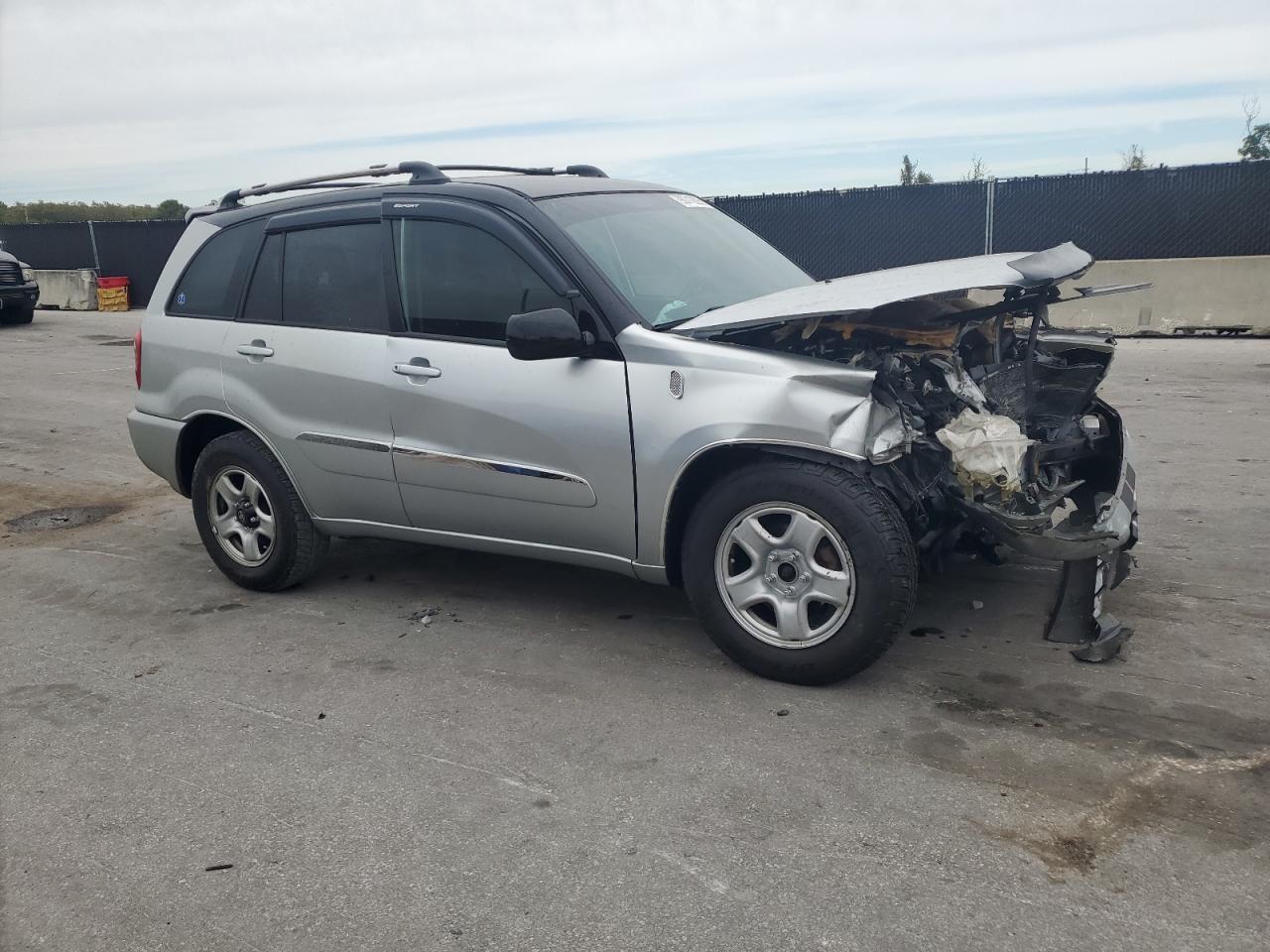 2005 TOYOTA RAV4