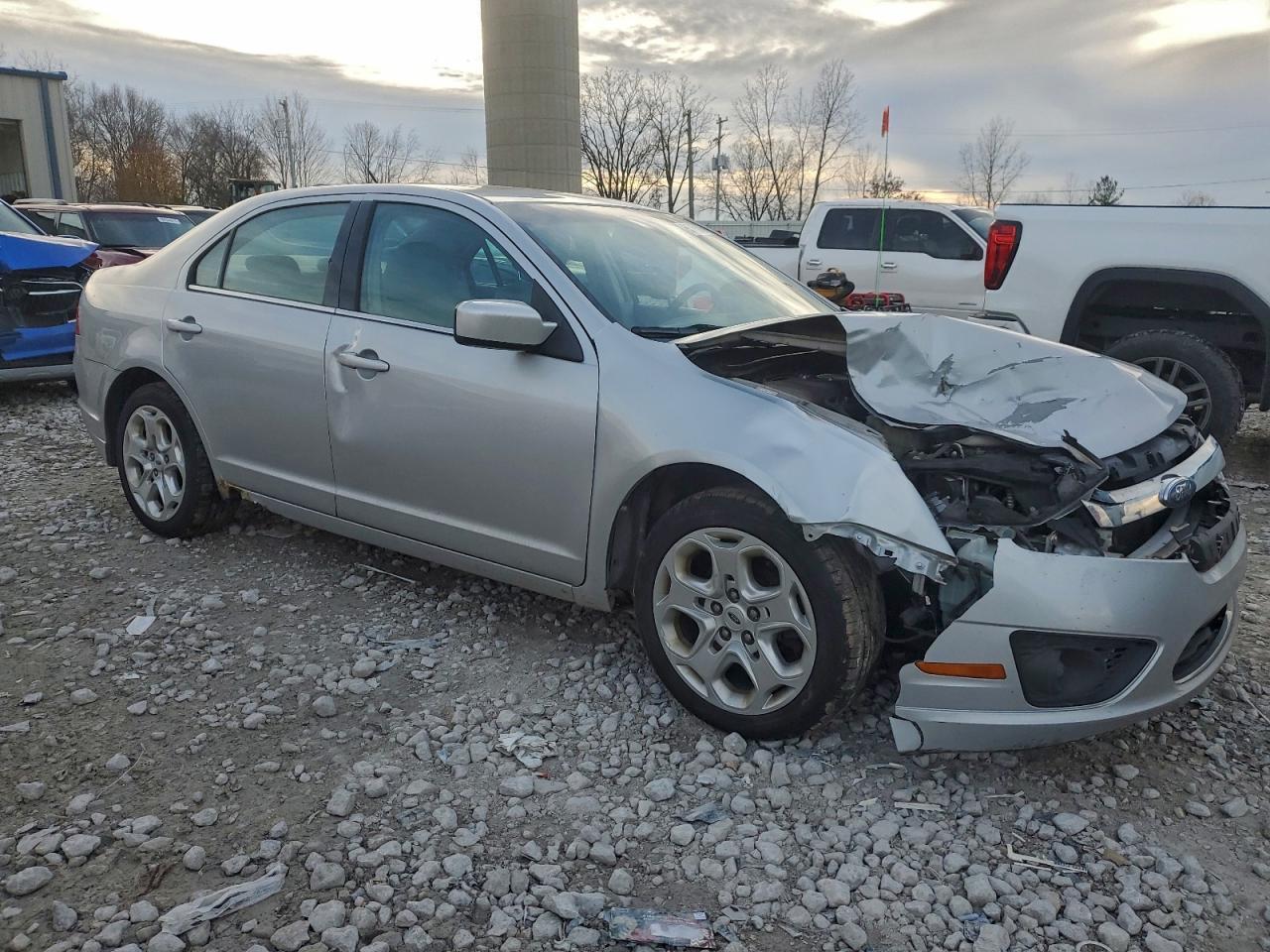 2010 FORD FUSION