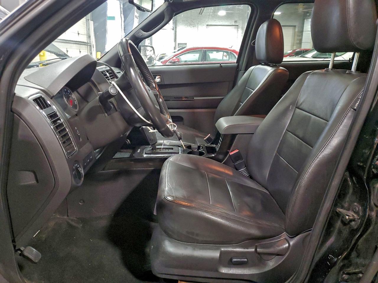 2010 FORD ESCAPE