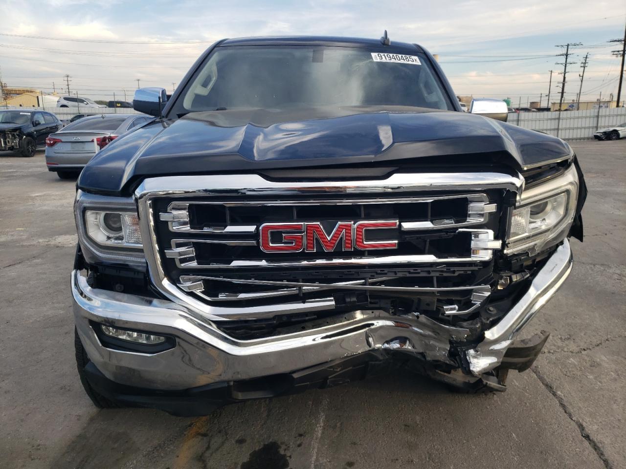 2016 GMC Sierra
