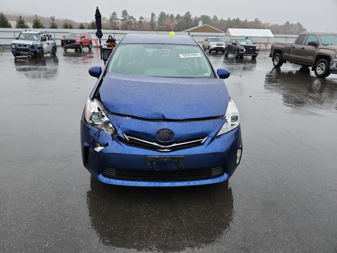 2012 TOYOTA PRIUS V