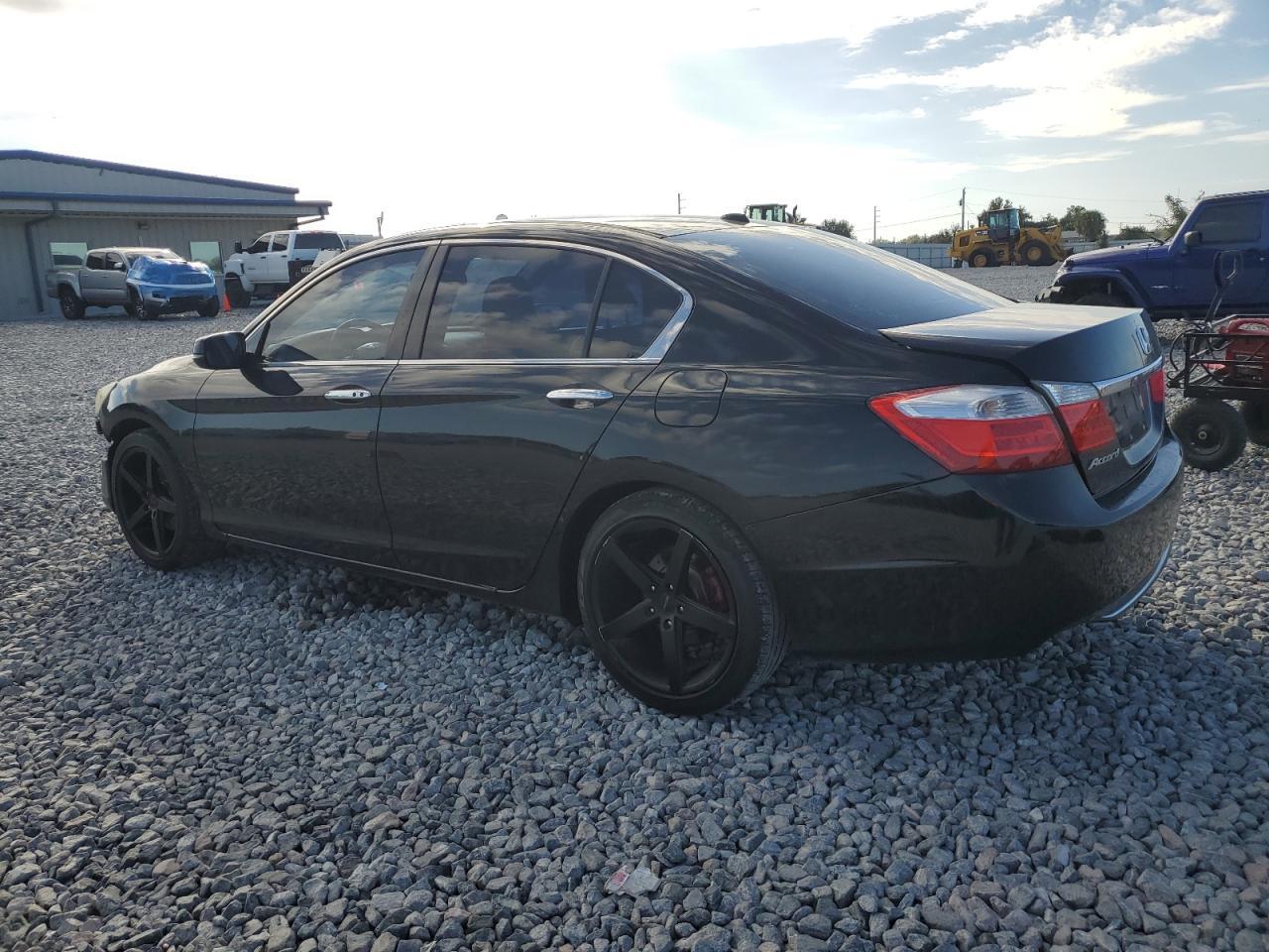 2015 HONDA ACCORD