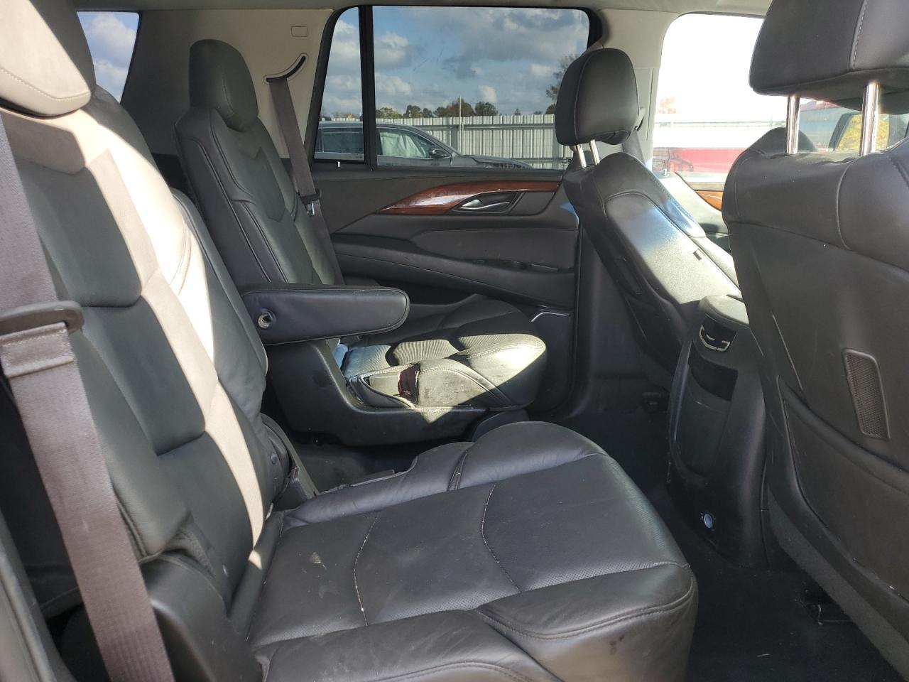 2015 CADILLAC ESCALADE