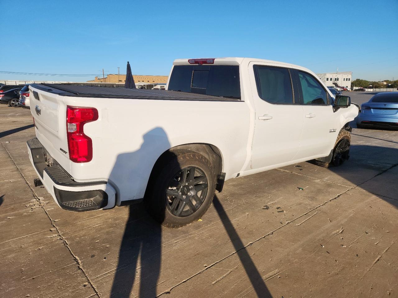 2024 CHEVROLET Silverado
