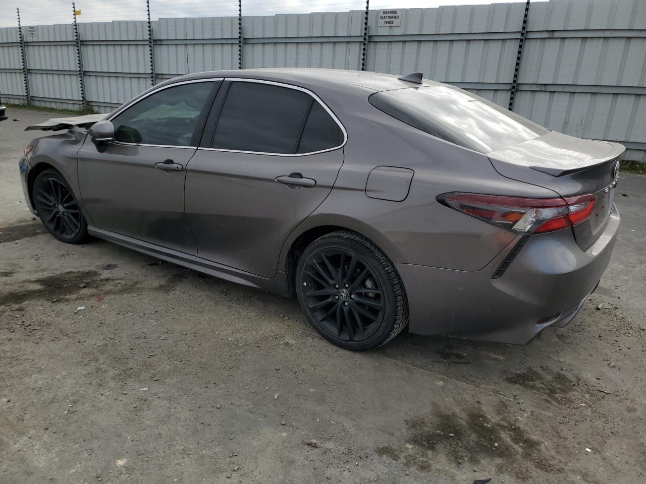 2022 TOYOTA CAMRY