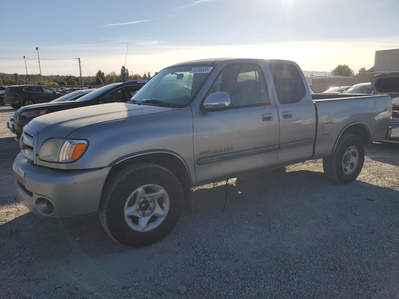2003 TOYOTA TUNDRA