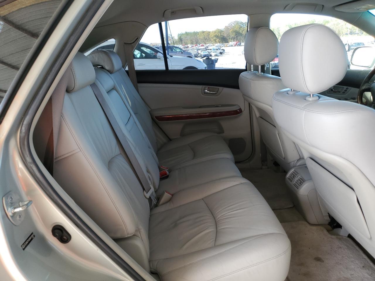 2004 LEXUS Rx 330