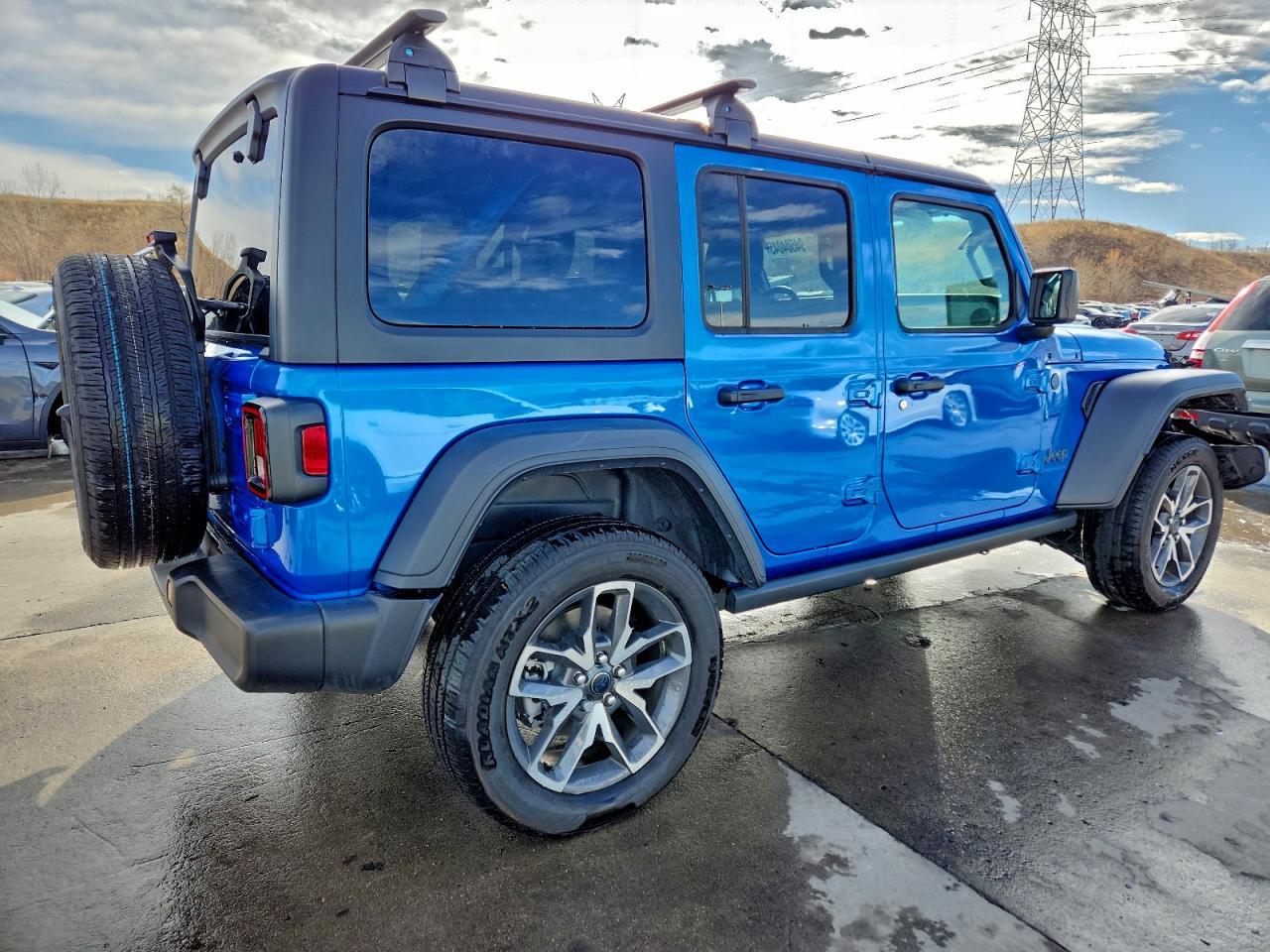 2025 JEEP WRANGLER