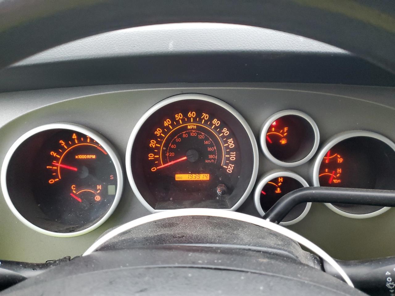 2012 TOYOTA TUNDRA