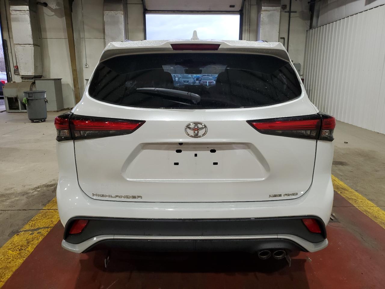 2022 TOYOTA HIGHLANDER
