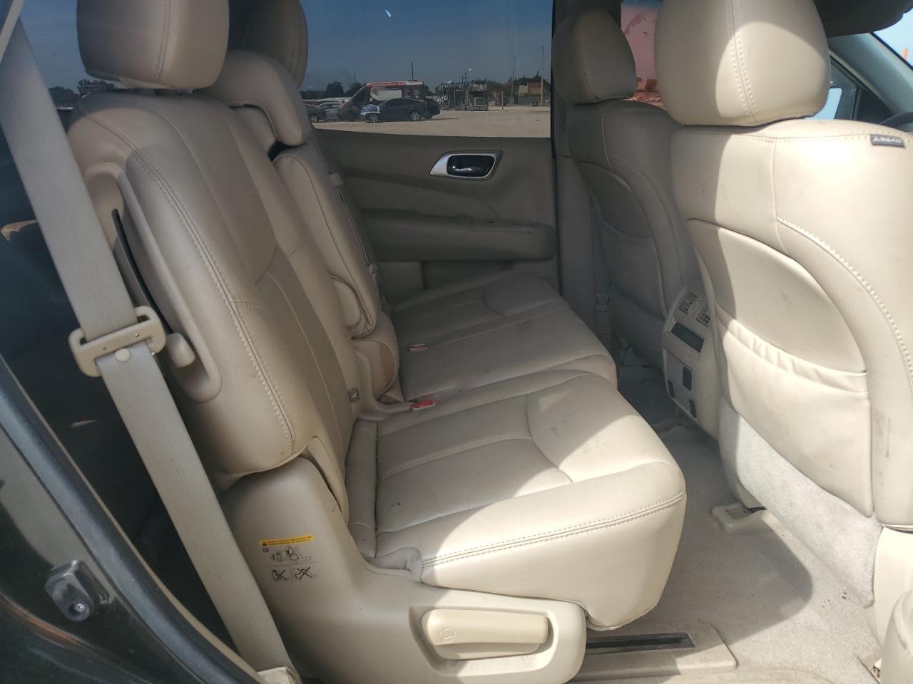 2015 NISSAN PATHFINDER