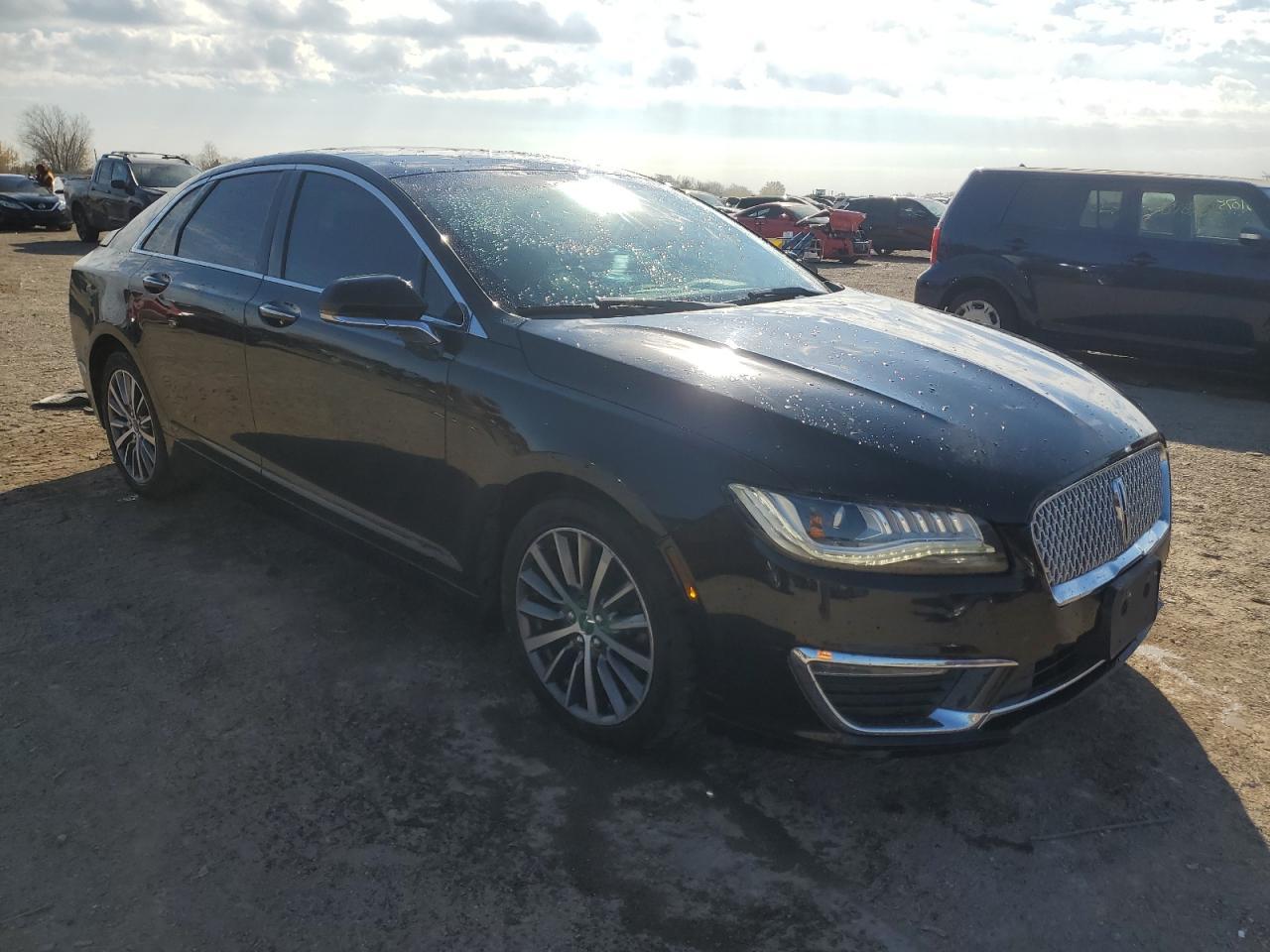 2017 LINCOLN MKZ