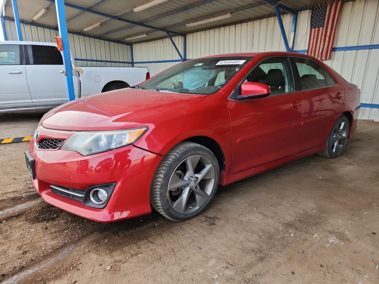 2014 TOYOTA CAMRY