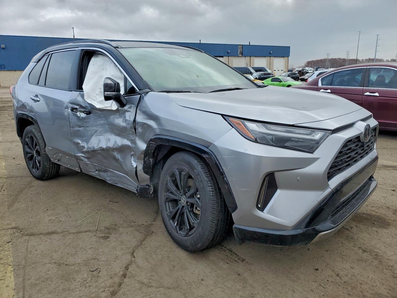 2025 TOYOTA RAV4