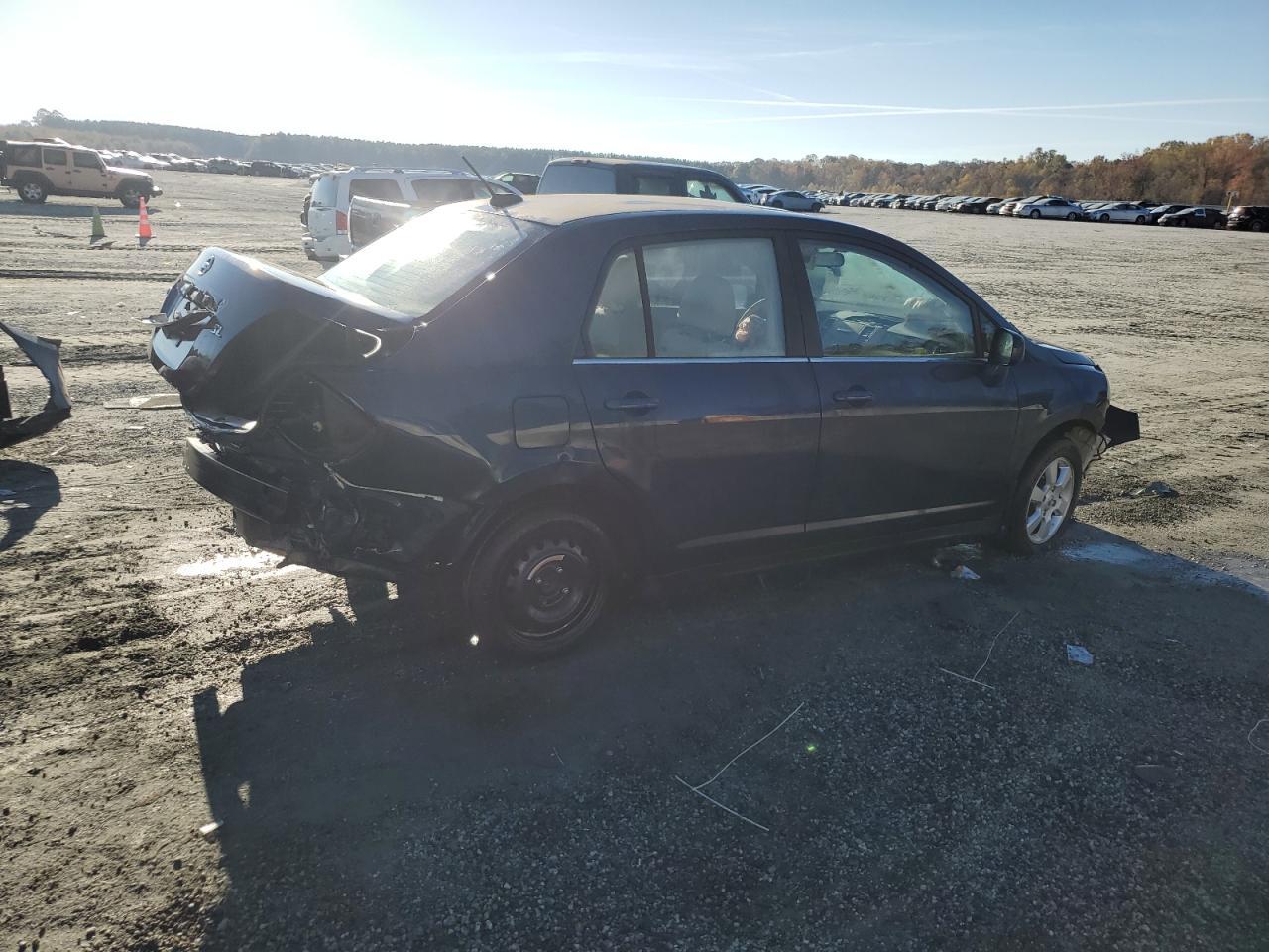 2007 NISSAN VERSA