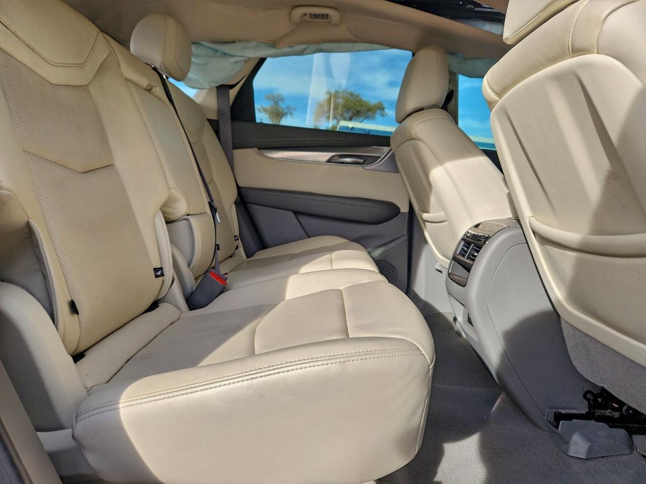 2020 CADILLAC XT5