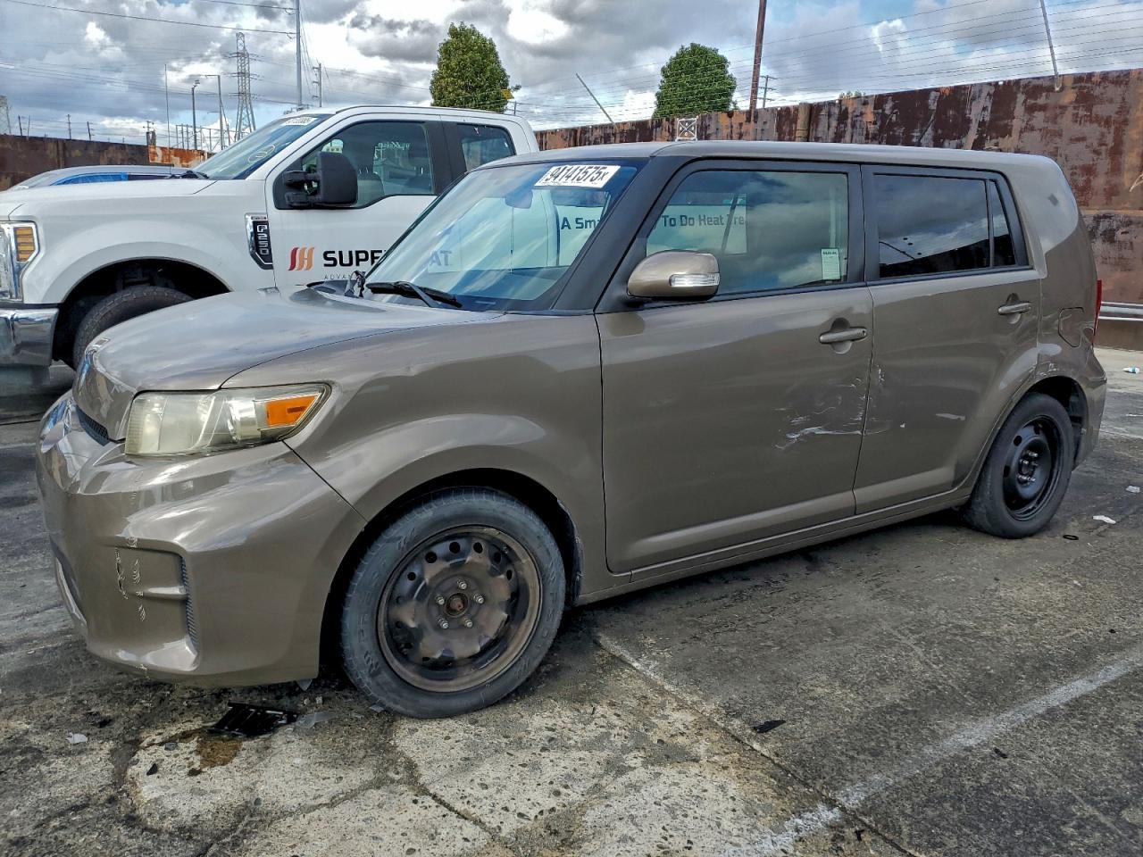2012 TOYOTA SCION