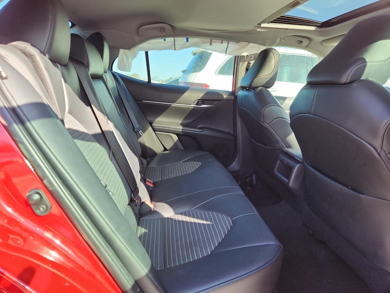 2020 TOYOTA CAMRY