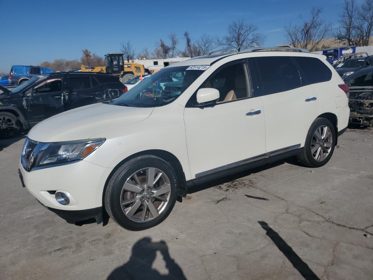 2016 NISSAN PATHFINDER