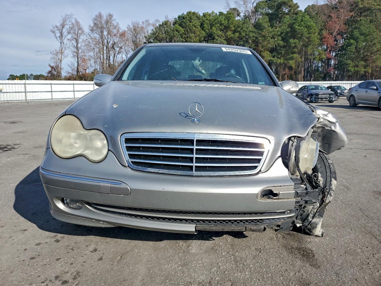 2003 MERCEDES-BENZ C-CLASS