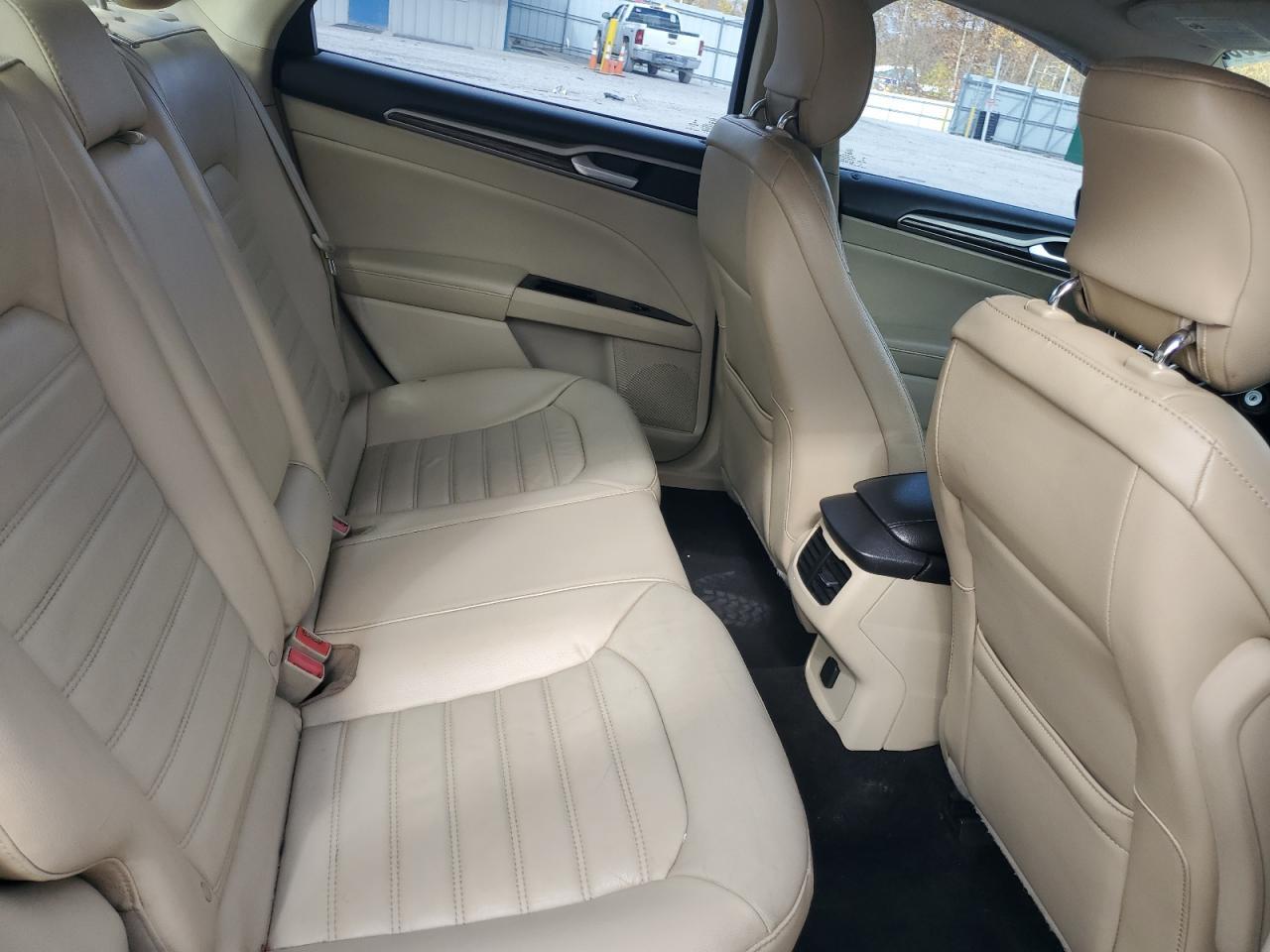 2013 FORD FUSION