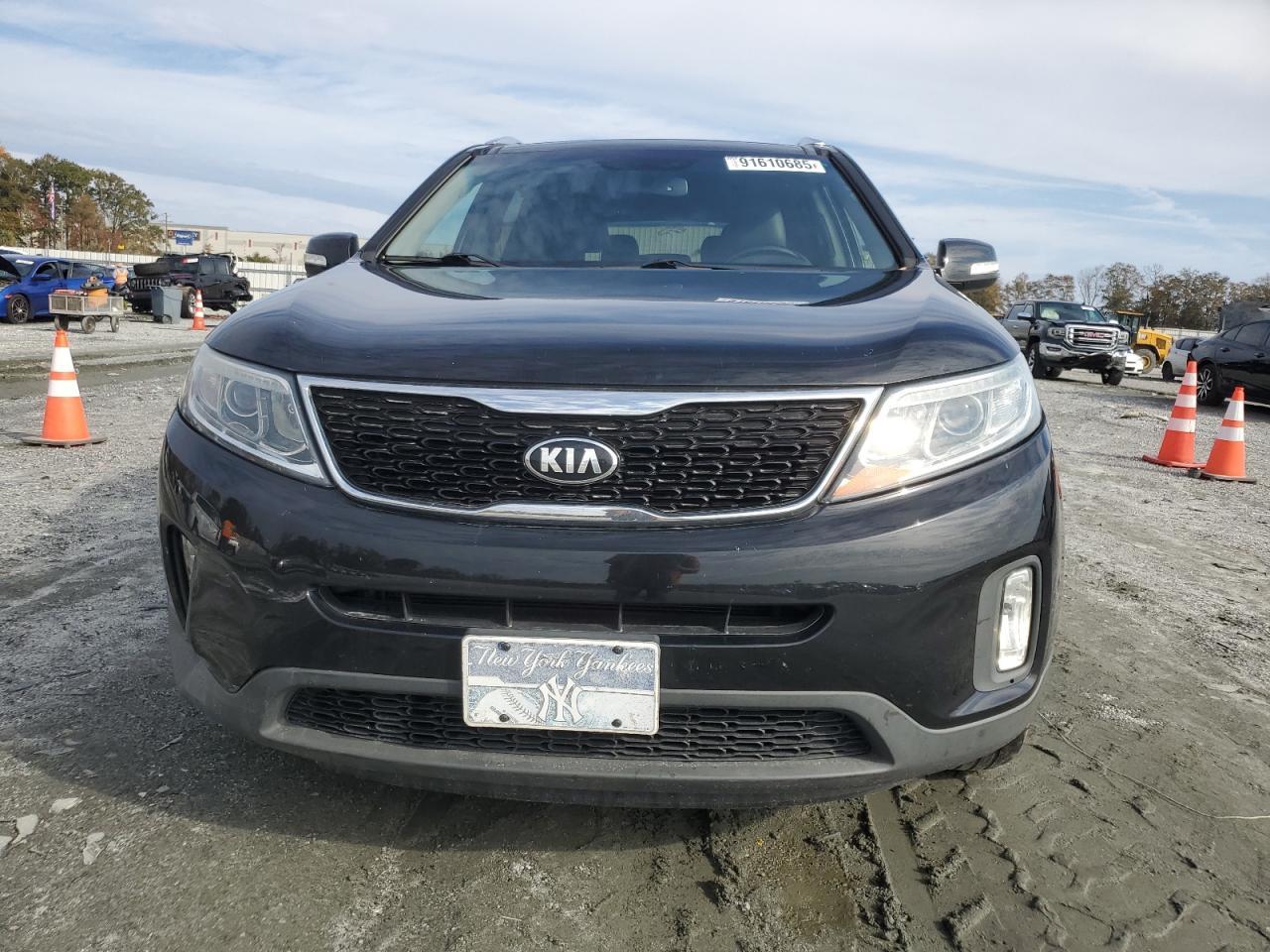 2015 KIA SORENTO