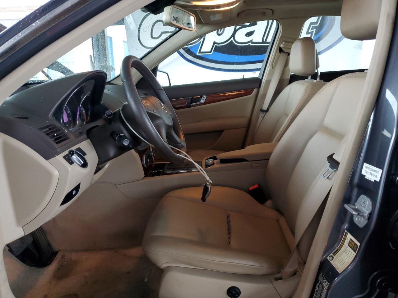 2011 MERCEDES-BENZ C-CLASS