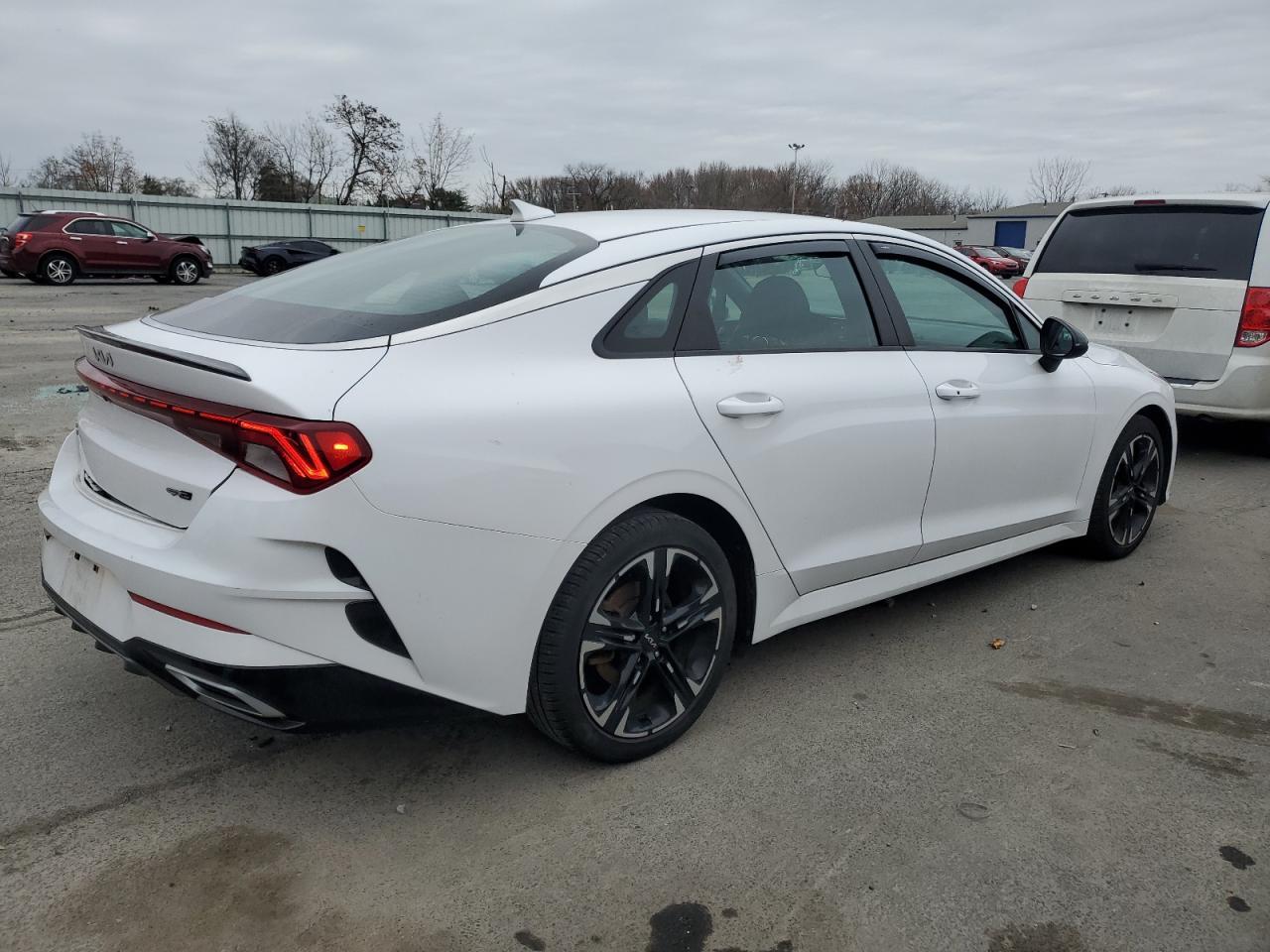 2022 KIA K5