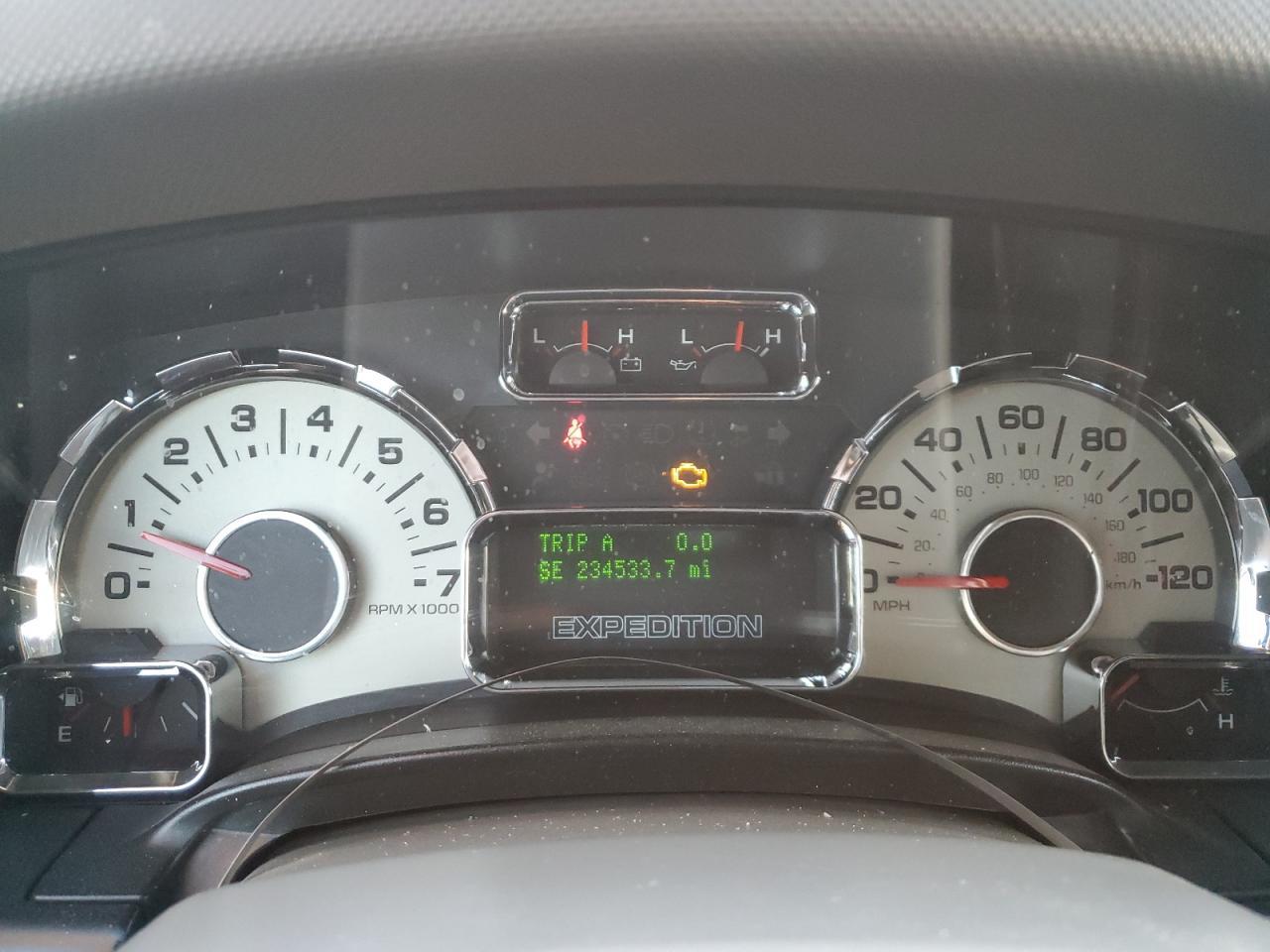 2011 FORD Expedition