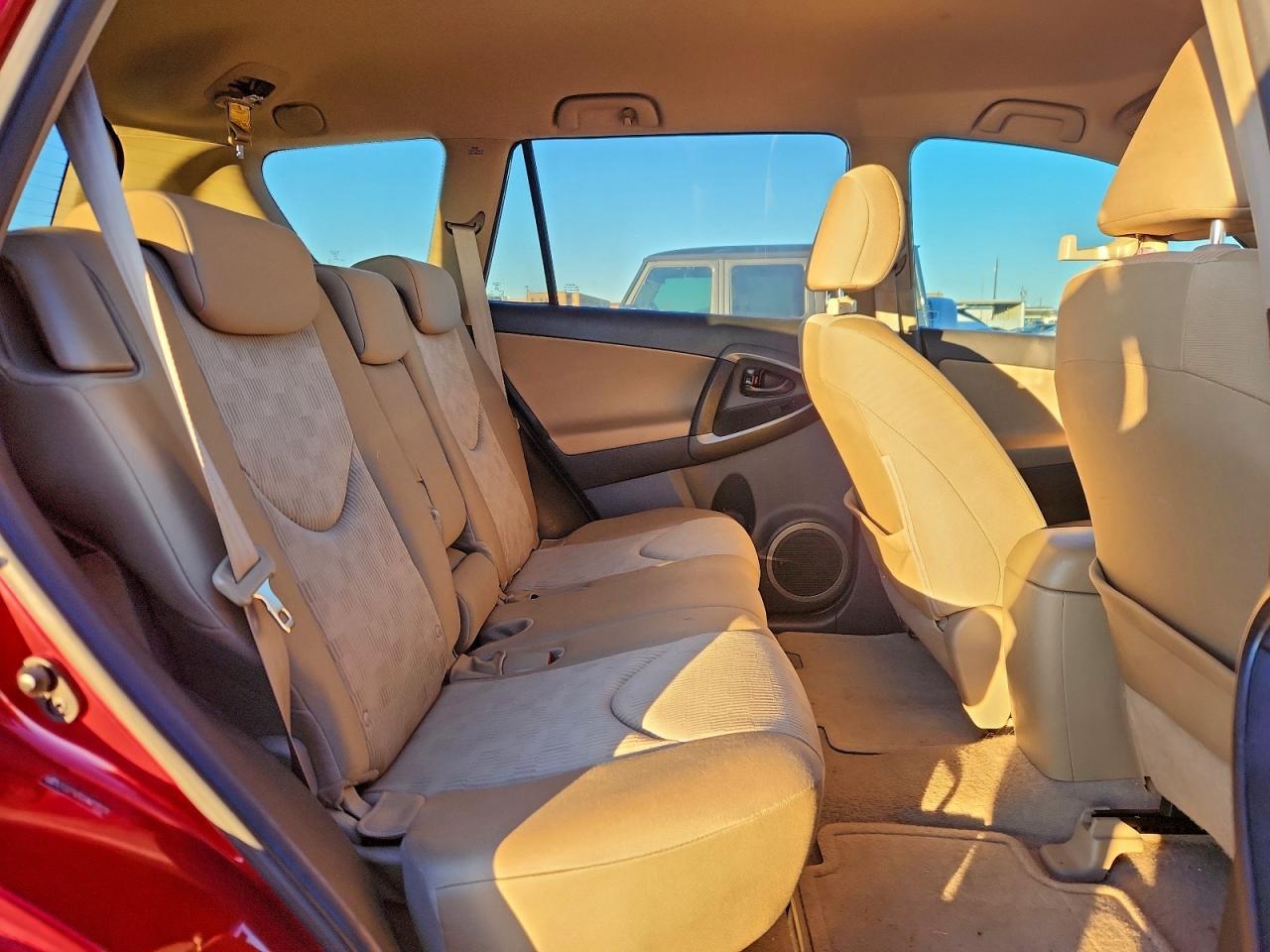 2010 TOYOTA RAV4