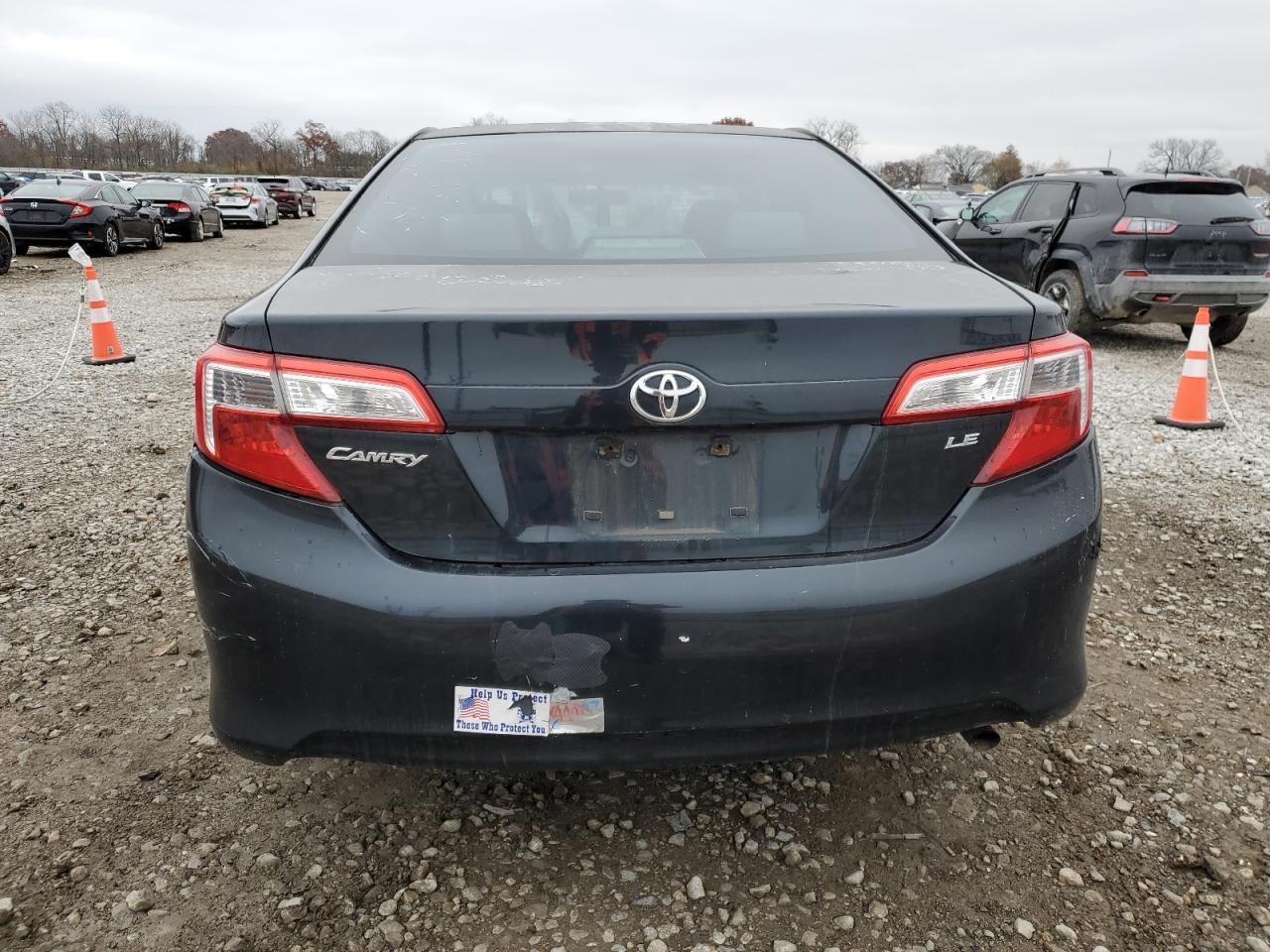 2012 TOYOTA CAMRY