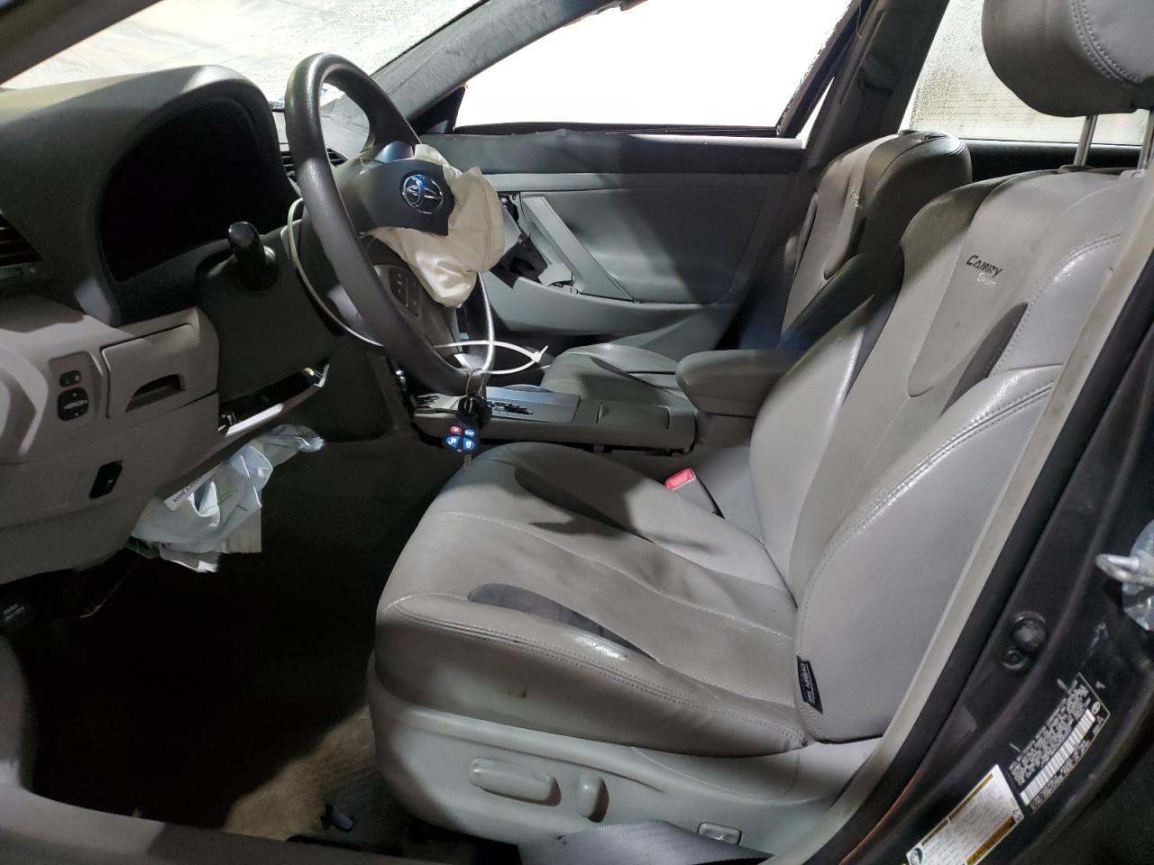 2010 TOYOTA CAMRY