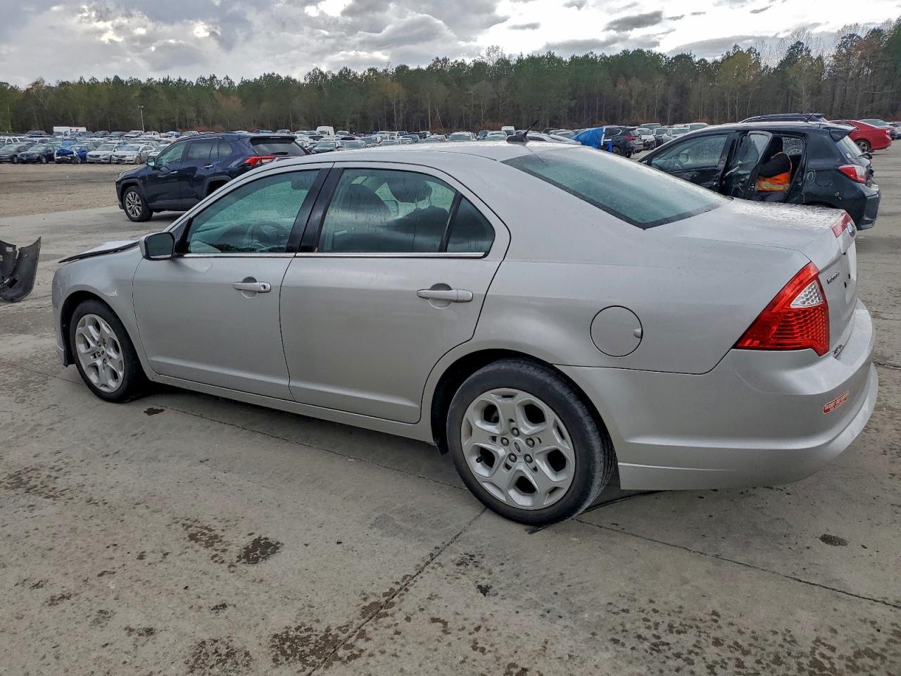 2010 FORD FUSION