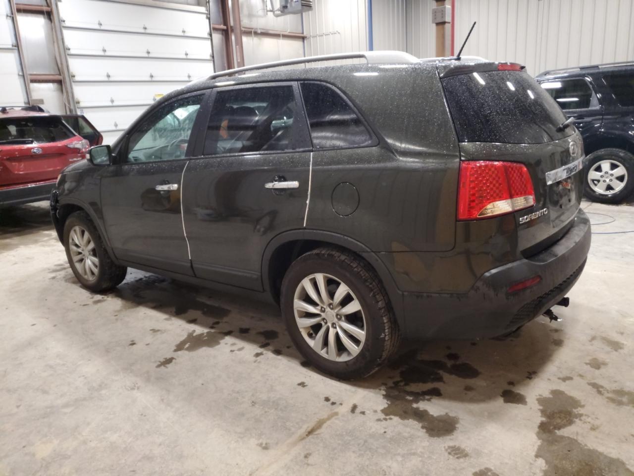 2011 KIA SORENTO