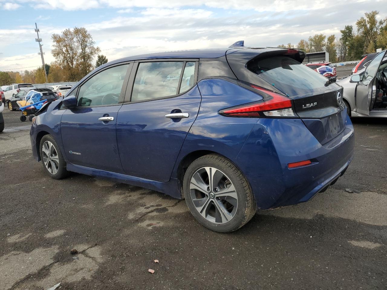 2019 NISSAN LEAF