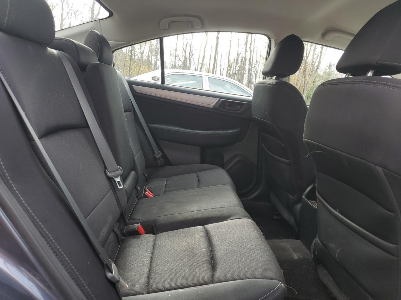 2015 SUBARU Legacy