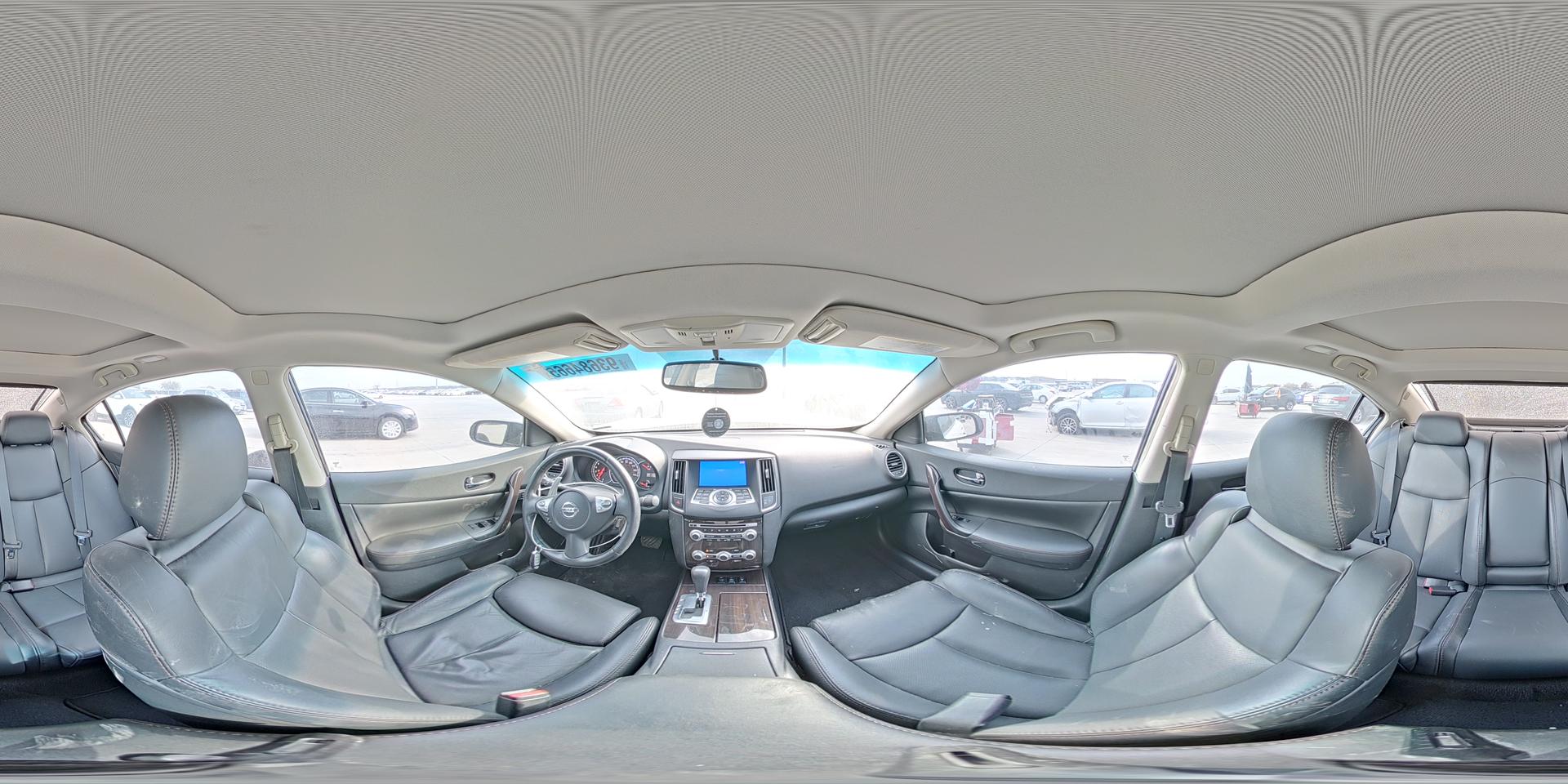 2012 NISSAN Maxima