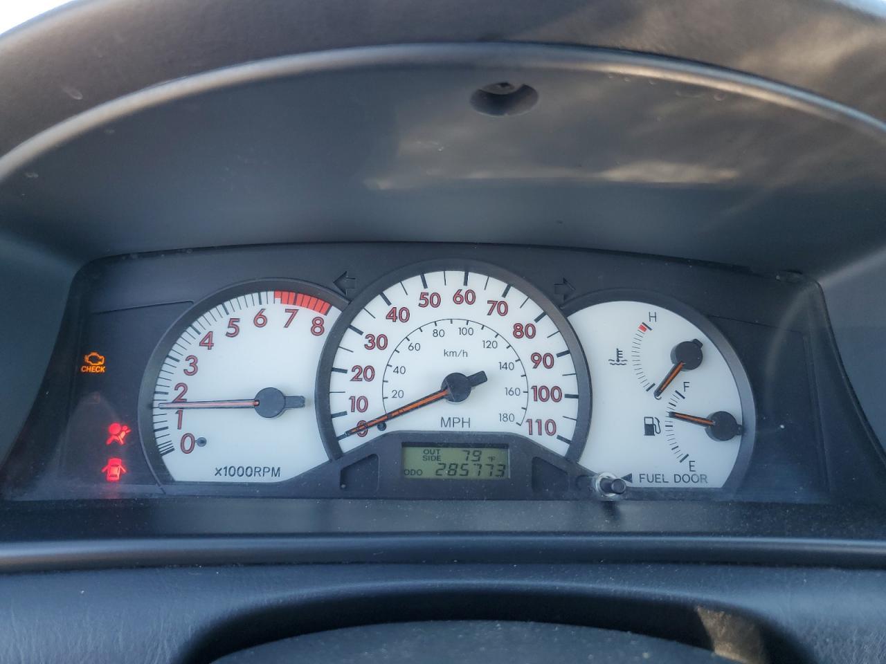 2004 TOYOTA COROLLA