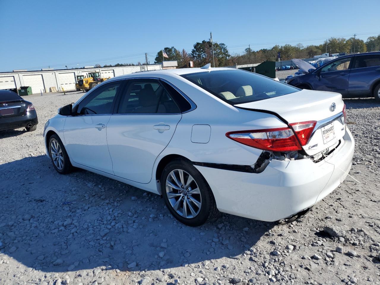 2017 TOYOTA CAMRY