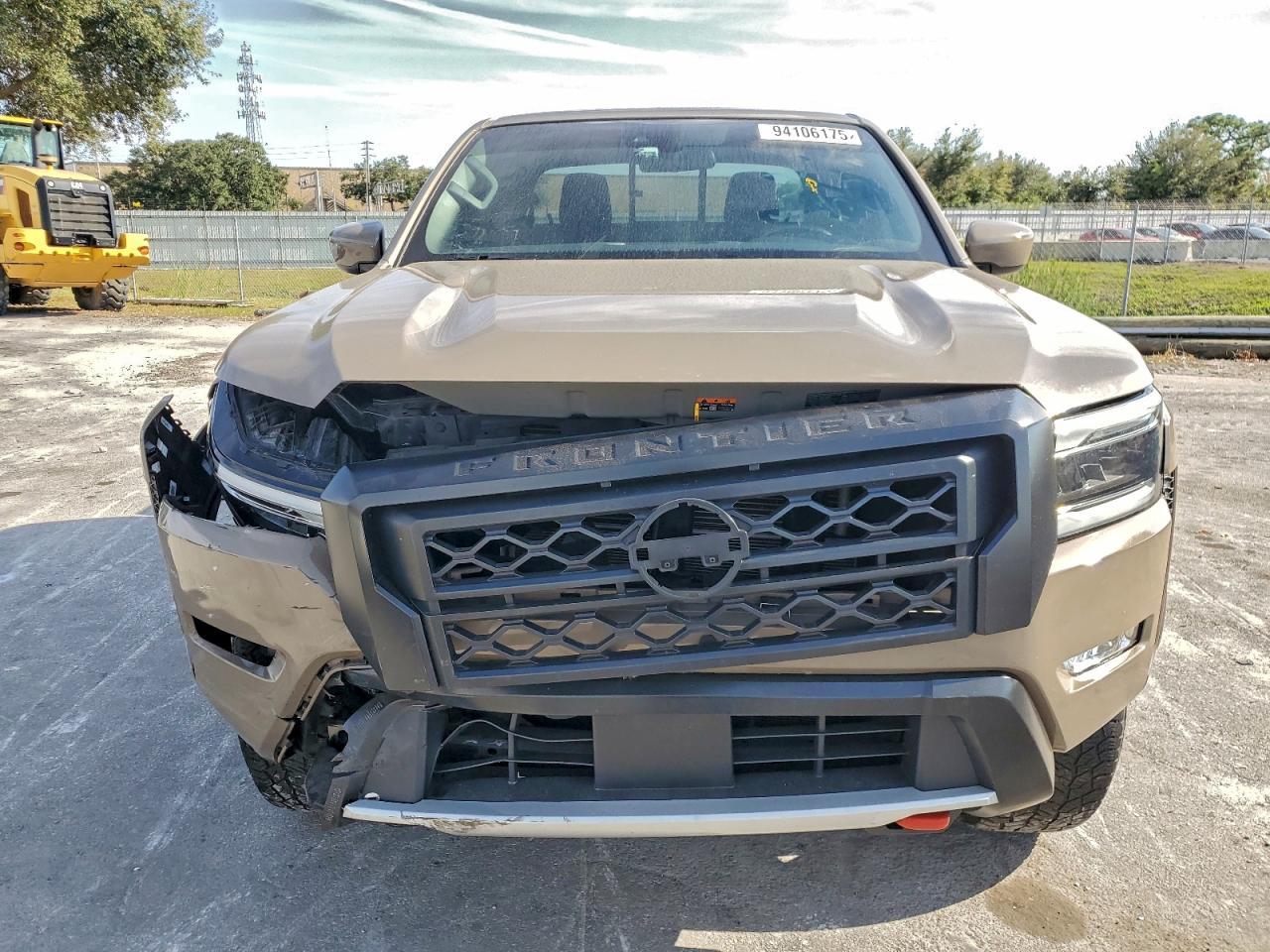 2022 NISSAN Frontier