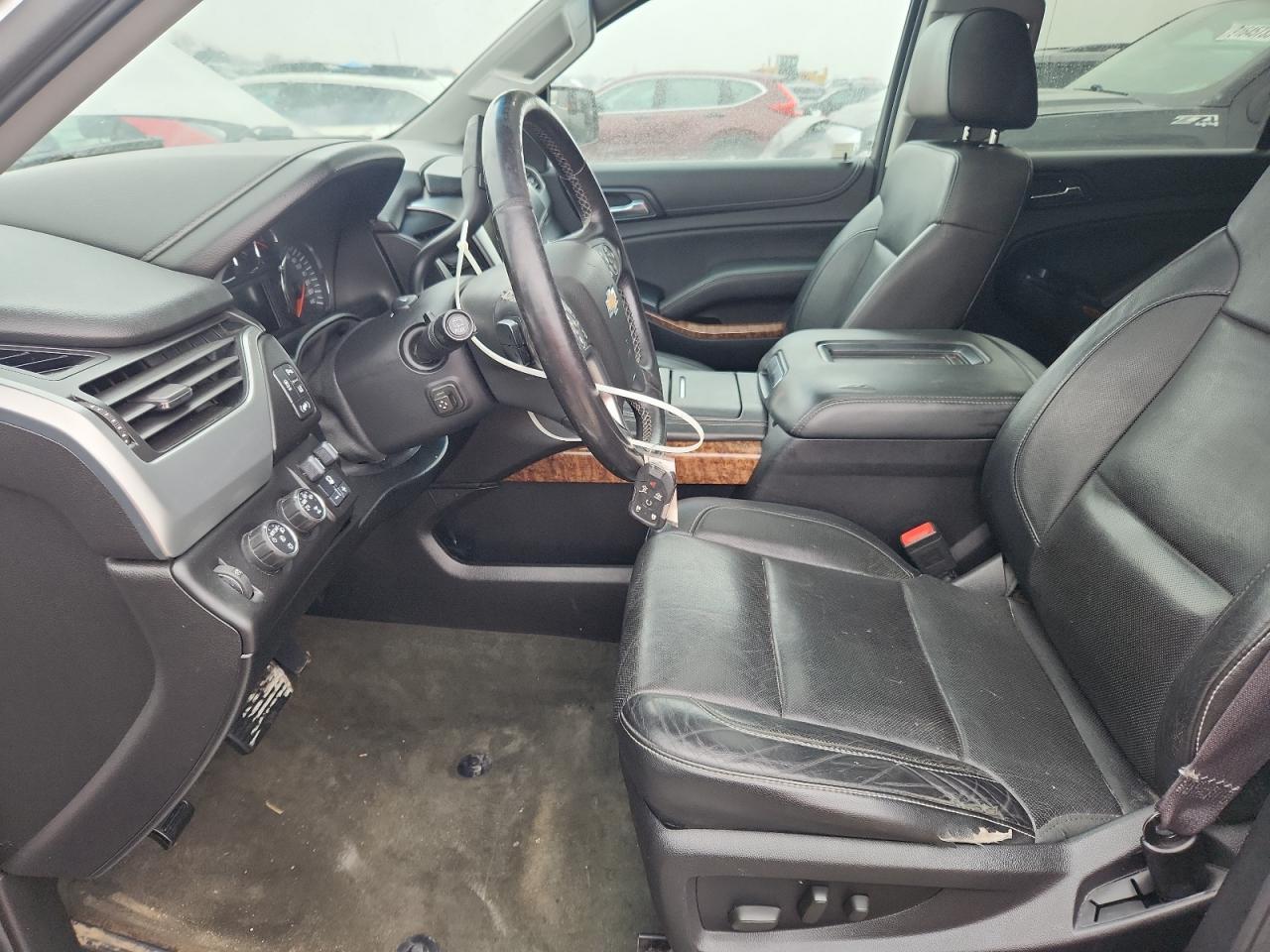 2015 CHEVROLET Suburban