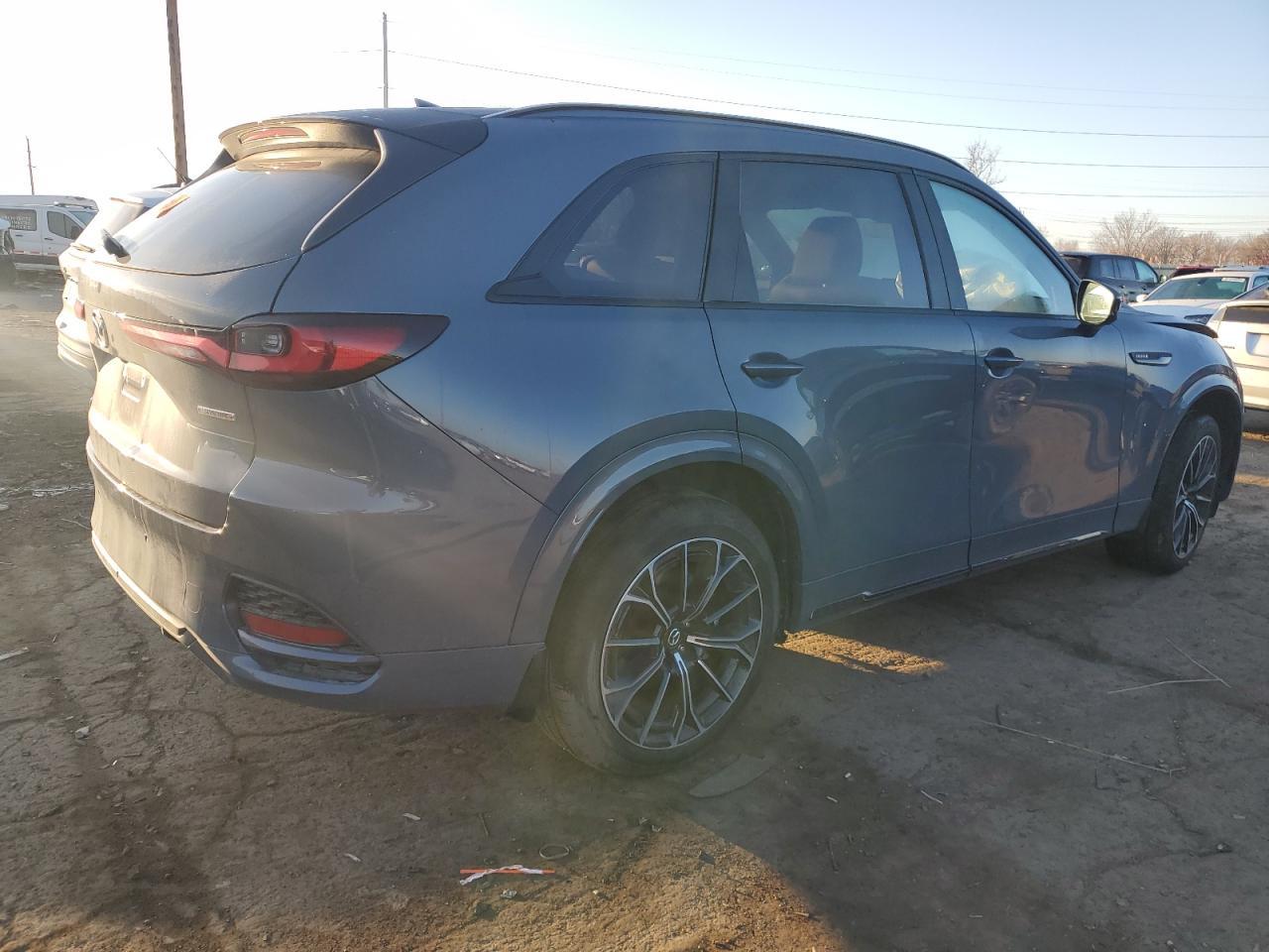 2025 MAZDA Cx-70