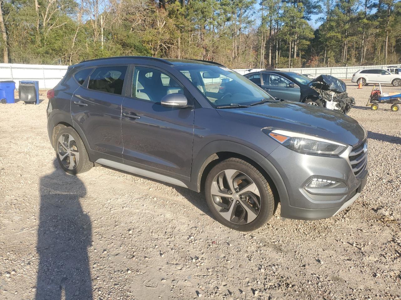 2018 HYUNDAI TUCSON