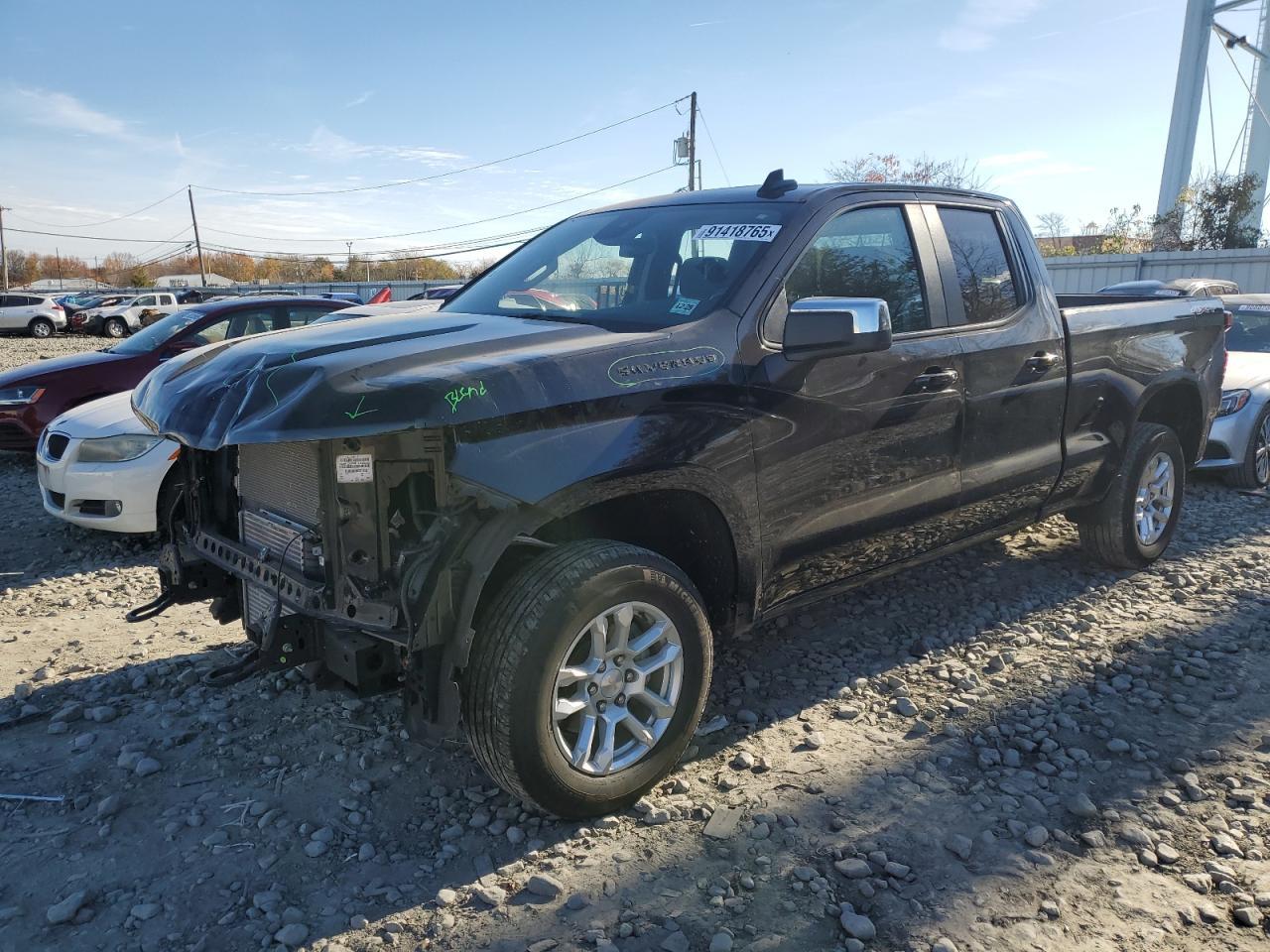 2024 CHEVROLET Silverado
